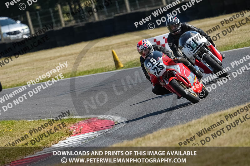 cadwell park;cadwell park photographs;cadwell trackday photographs;enduro digital images;event digital images;eventdigitalimages;peter wileman photography;racing digital images;trackday digital images;trackday photos